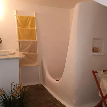 Romanos Summer House